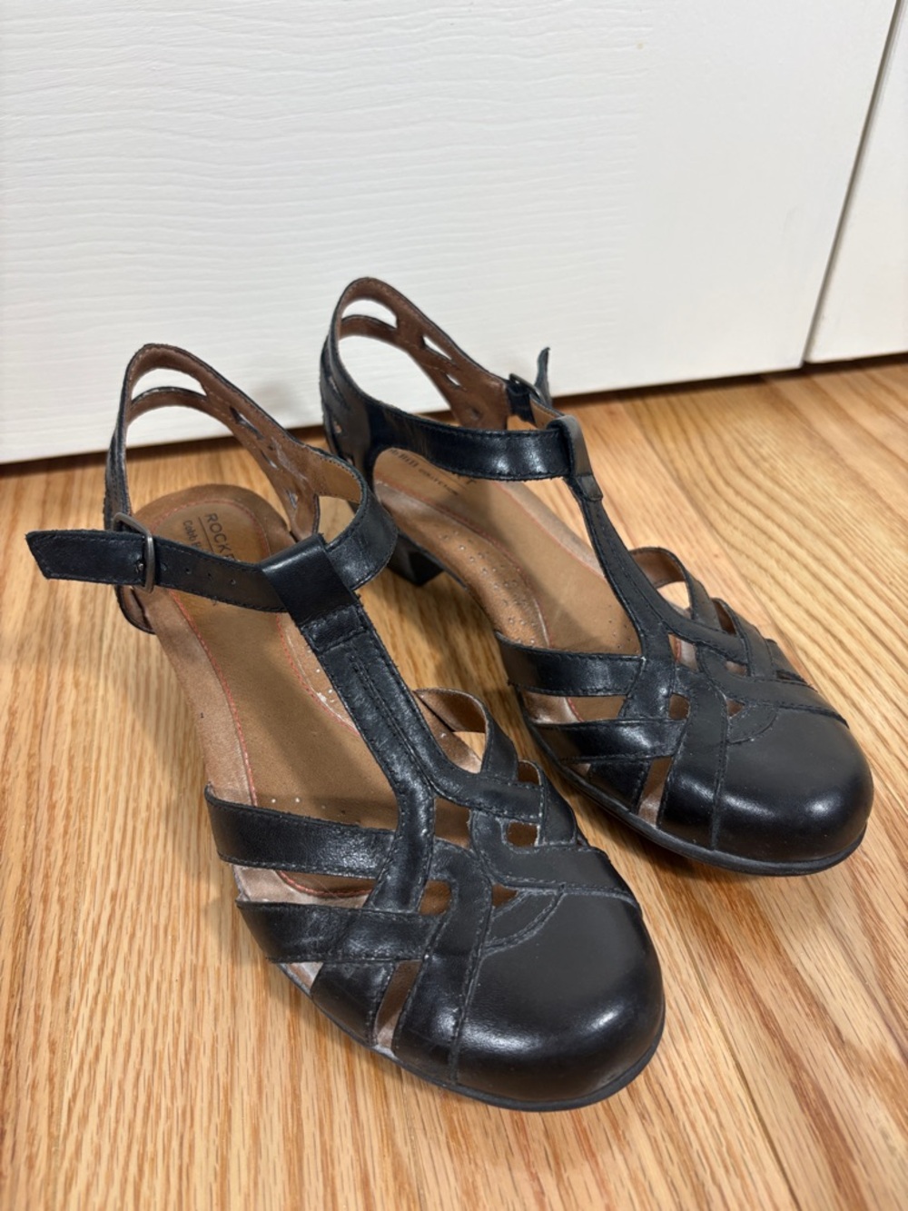 Rockport Black Leather T-Strap Woven Slingback Heels
